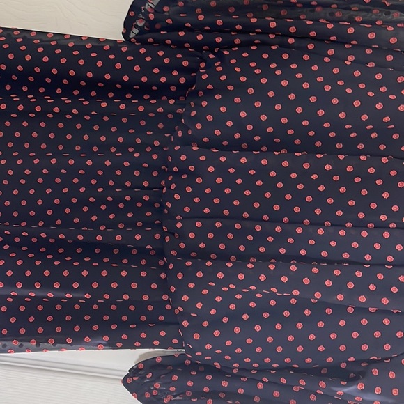 Chaps Women's Black and flower print dress, size 6 - Picture 3 of 12